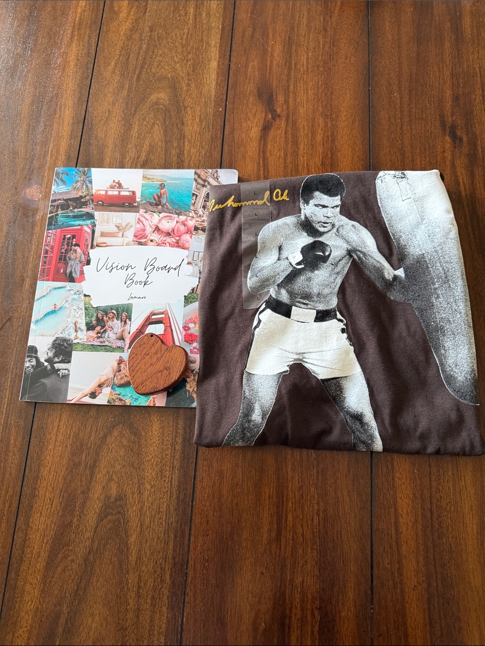 Muhammad Ali "The Goat" graphic tee Sz Large